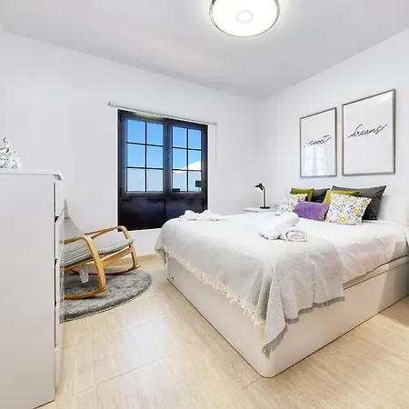 Casa Yare, Shared Pool, Air-con, Fast Wifi * كوستا تاغيسي