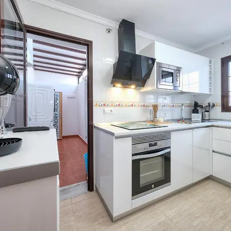 بيت للعطل Casa Yare, Shared Pool, Air-con, Fast Wifi
