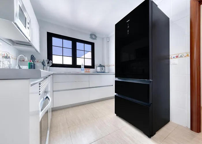 Casa Yare, Shared Pool, Air-con, Fast Wifi 코스타 테기세