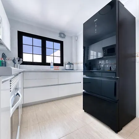 Casa Yare, Shared Pool, Air-con, Fast Wifi Costa Teguise